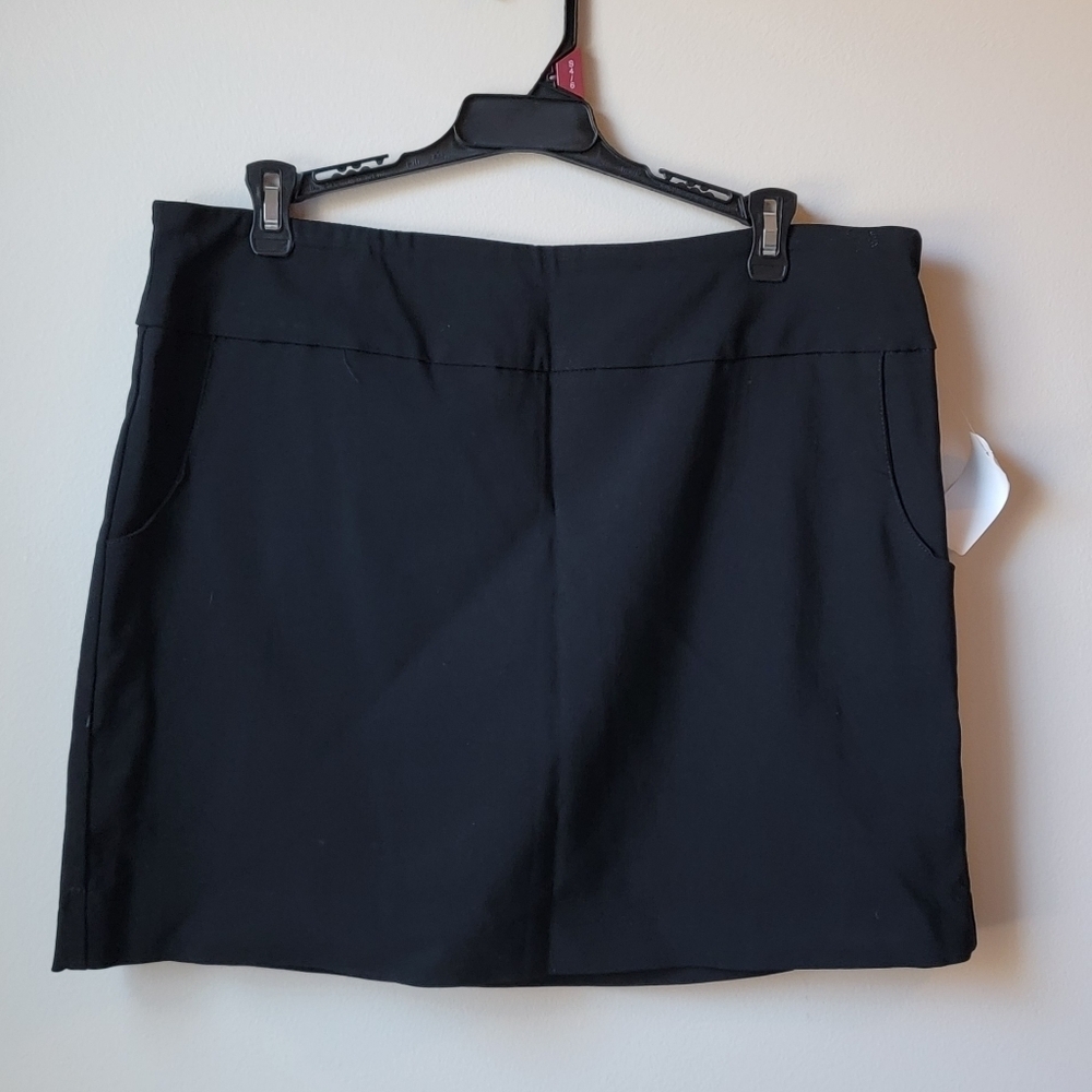 Zac & Rachel Black Mini Skirt